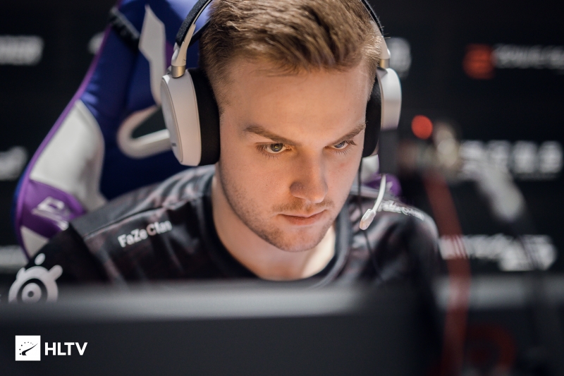 eStar新体系逐渐成型，下赛季看好他们能夺冠